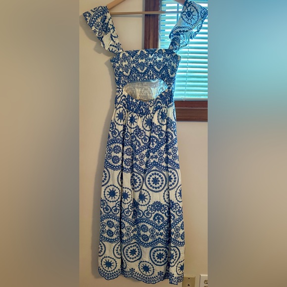 Embroidered Maxi Dress - Picture 7 of 7